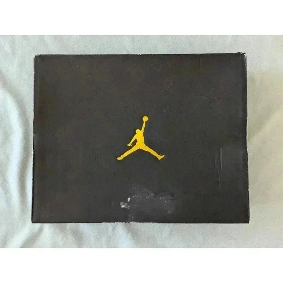 Nike Air Jordan 1 Mid SE GS Sz 4Y Ugly Sweater Red Black Christmas DM1208-150 - Picture 14 of 16